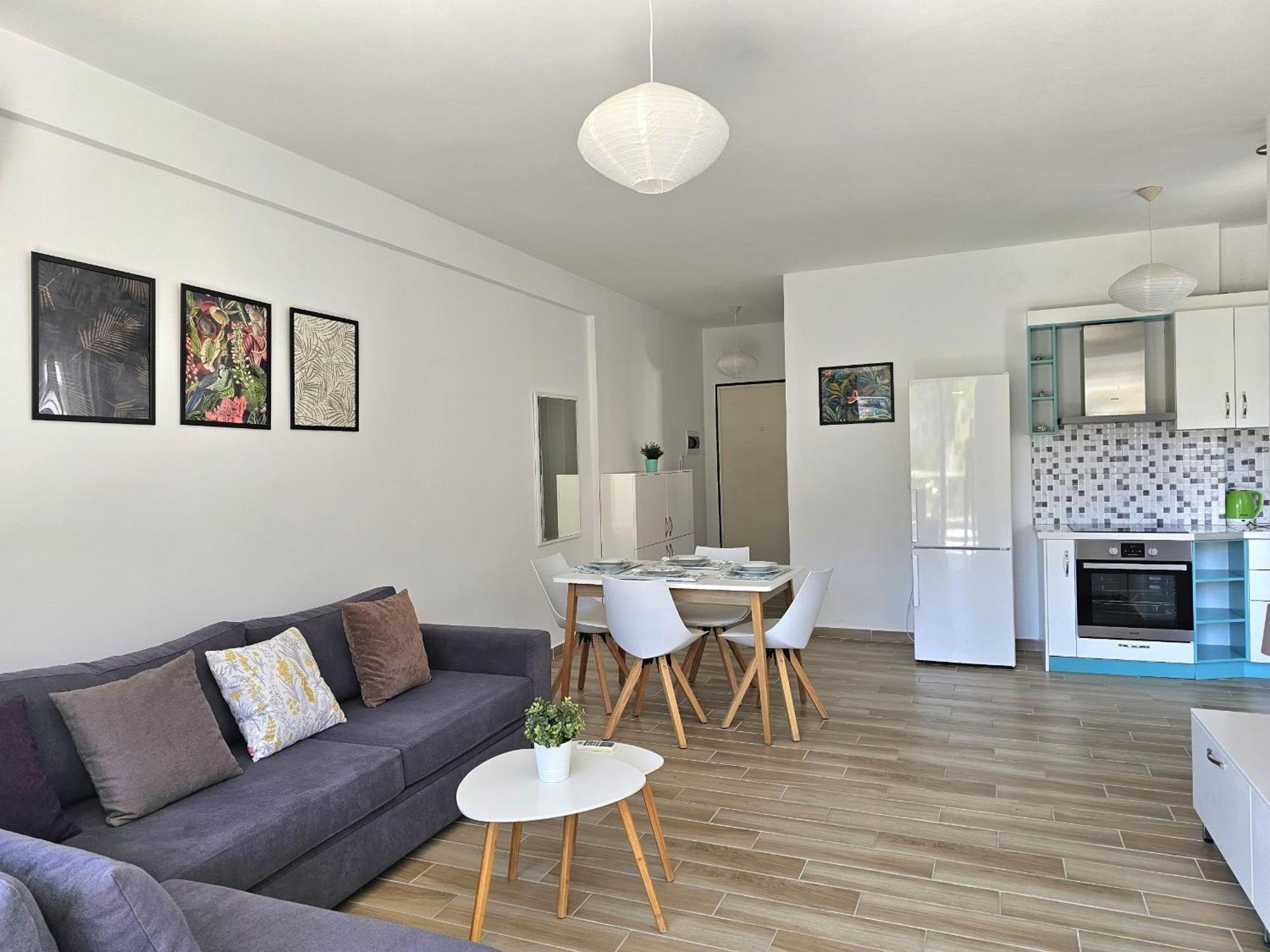 Brand New Apartments Sarande Bagian luar foto
